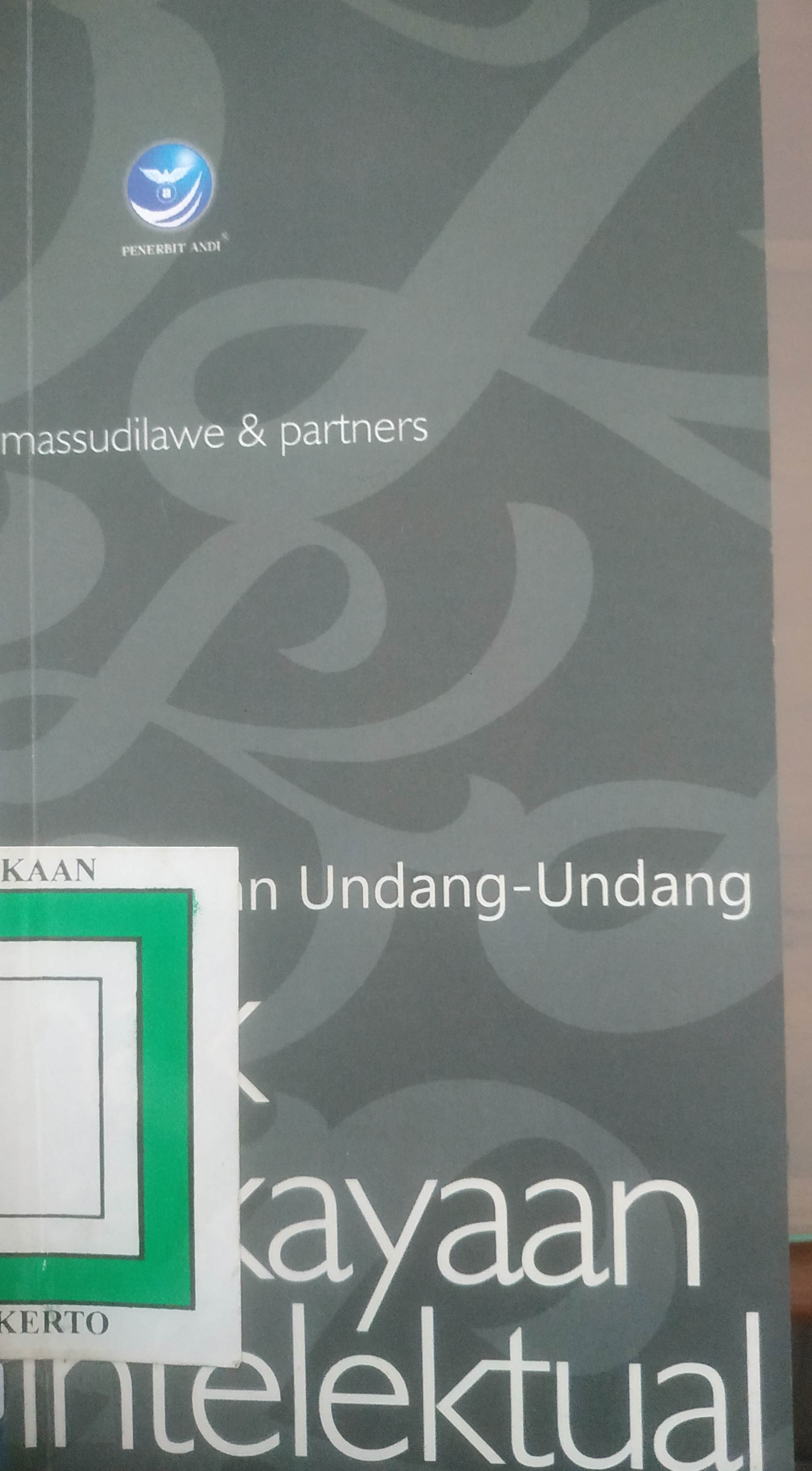 Cover Himpunan Undang-undang Hak Kekayaan Intelektual